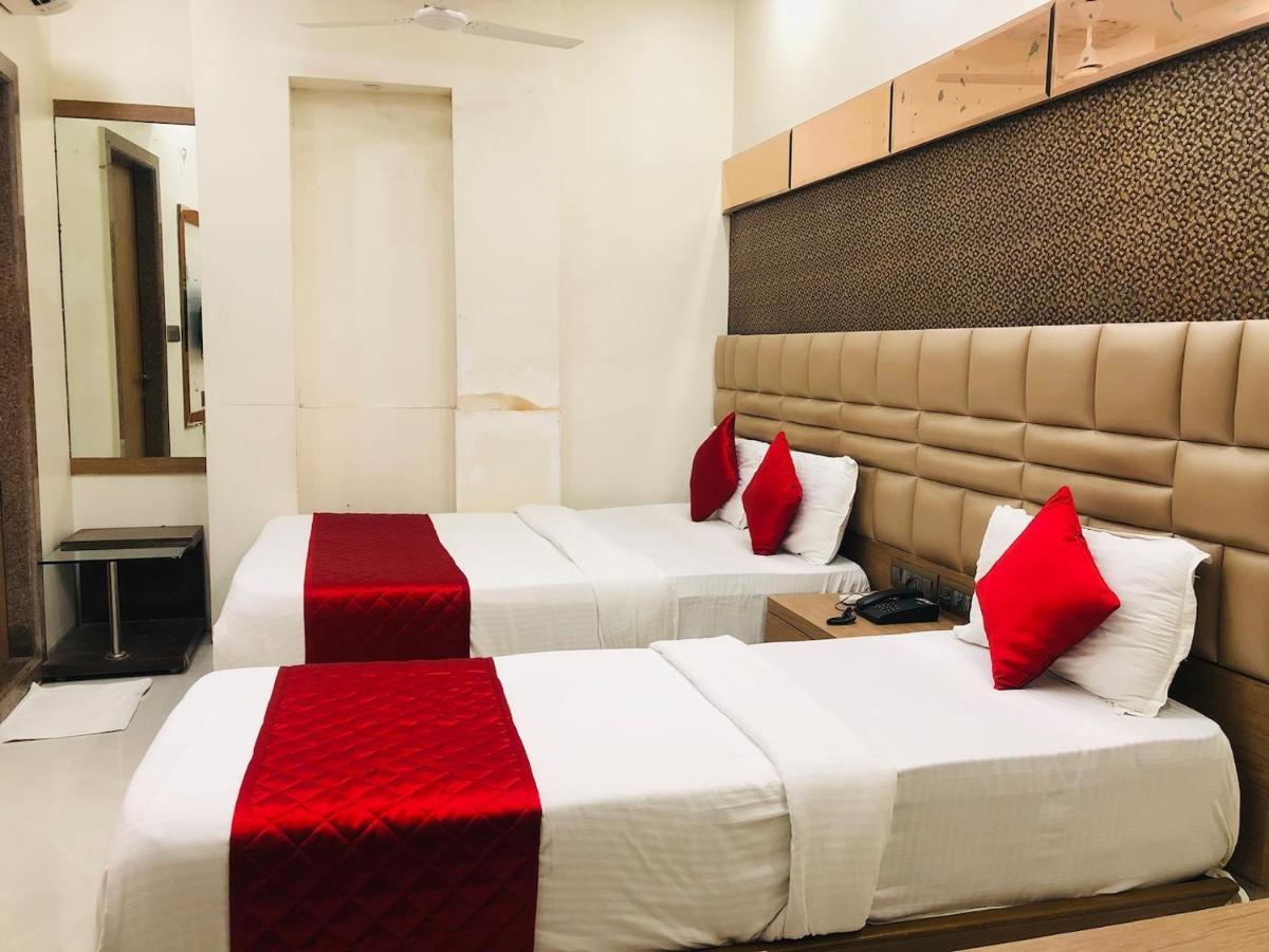Hotel Guestinn Residency Mumbai Exterior photo