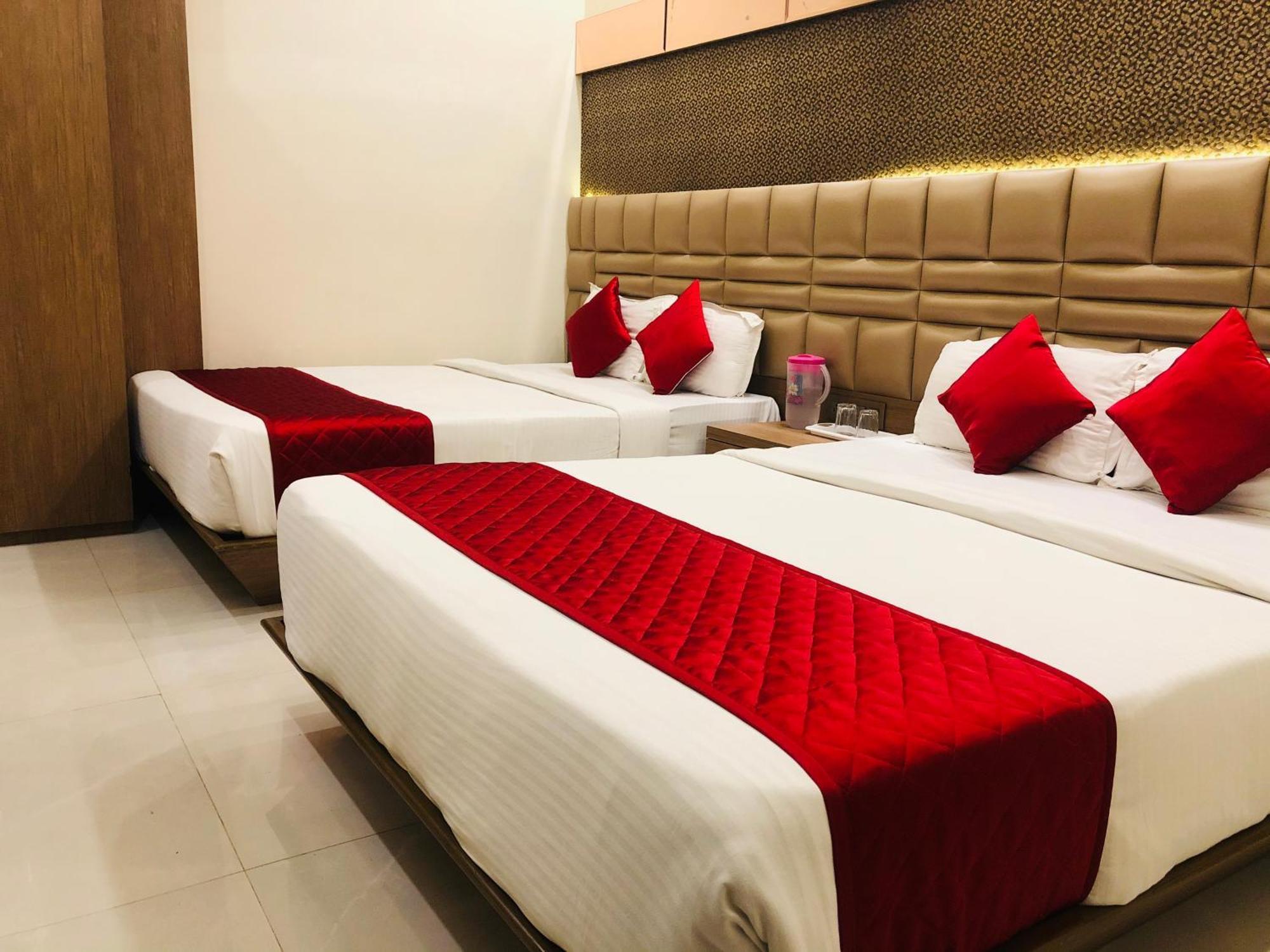 Hotel Guestinn Residency Mumbai Exterior photo