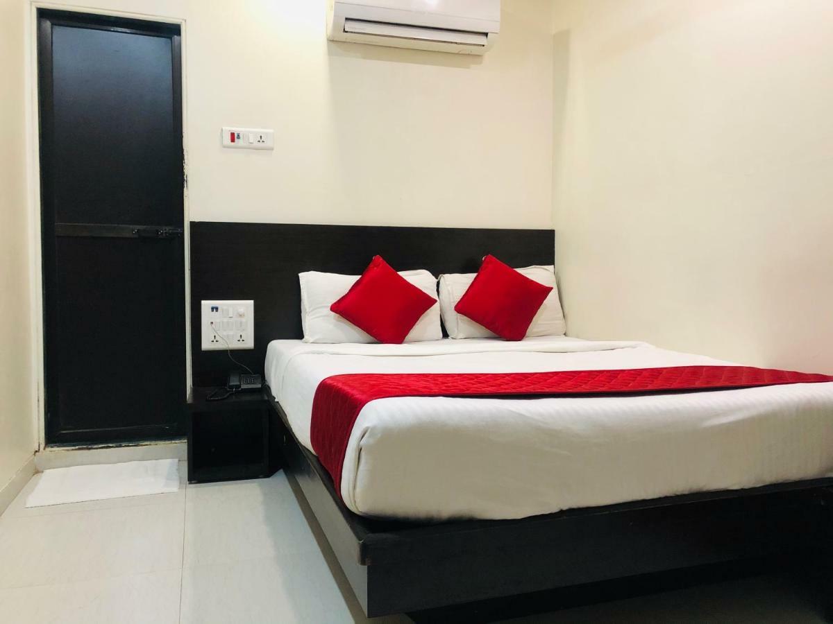 Hotel Guestinn Residency Mumbai Exterior photo